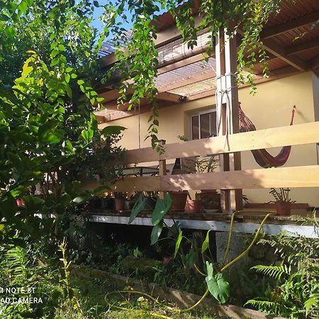 Petit Appartement Dans Une Maison Individuelle Le Tampon Exterior photo